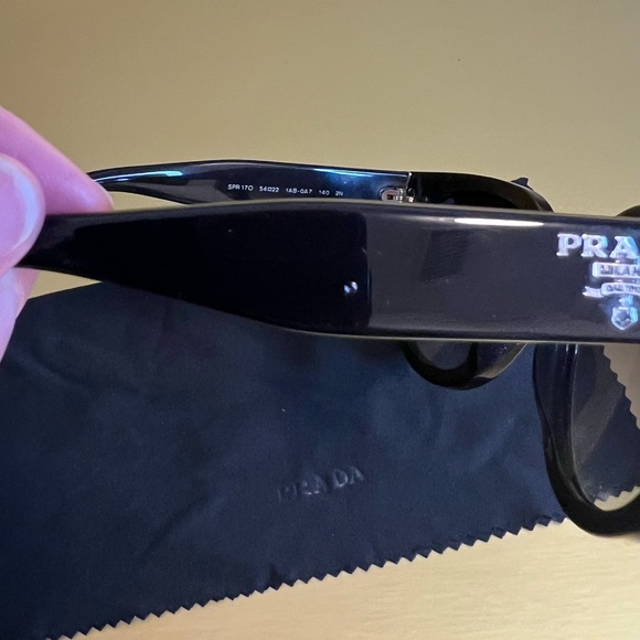 Prada SPR 17O Black Cat-Eye Sunglasses – Authentic – Good Used Condition - Picture 6 of 10